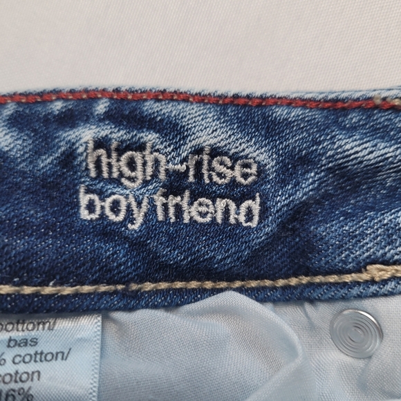 Maurice's Highrise Boyfriend Distressed Tapered Jeans Women's Size 4 Buttonfly - Picture 10 of 15